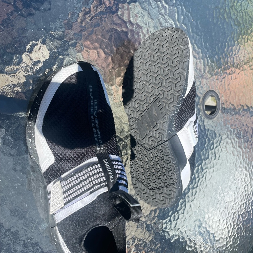 Nike Meton - Picture 4 of 4